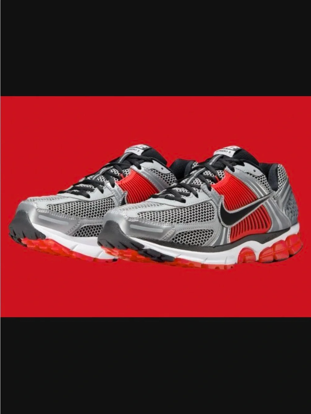 Nike Zoom Vomero 5 Men’s Running Shoes - Silver/ Metalic Red